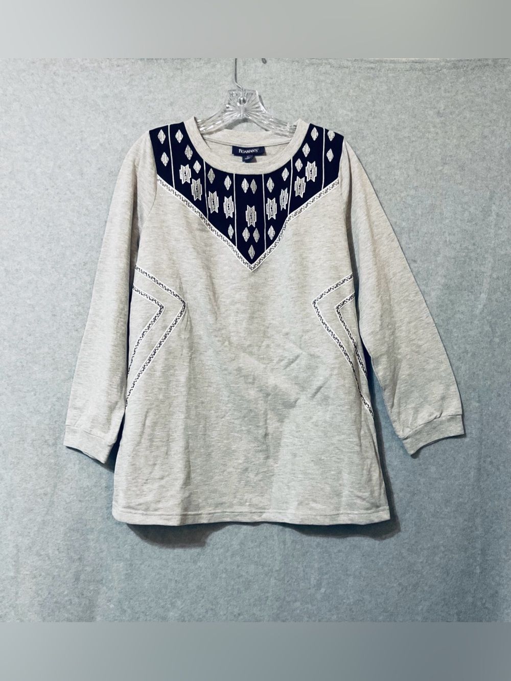 Roamans Women's Gray Crewneck knit tunic with black Geometric Yoke